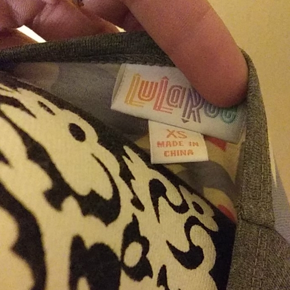 LulaRoe Randy - Picture 4 of 5